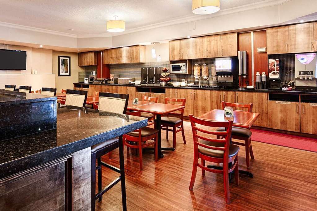 Quality Inn & Suites Brampton Restaurante foto